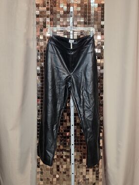 Laundry by Shelli Segal Faux Leather Pants | Black Mid-Rise | Size L